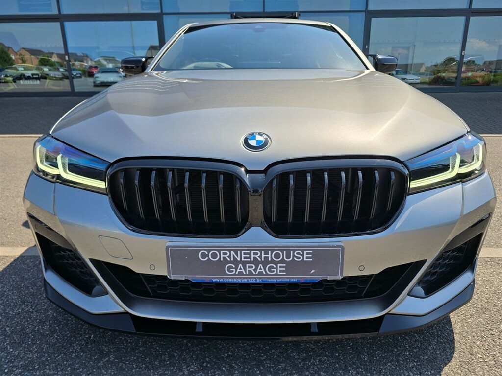 BMW 5 Series 530D M Sport Blue #36