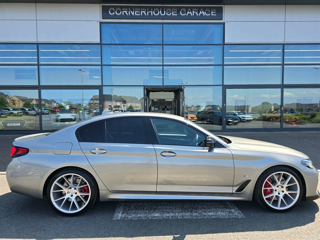 BMW 5 Series 530D M Sport Blue #15