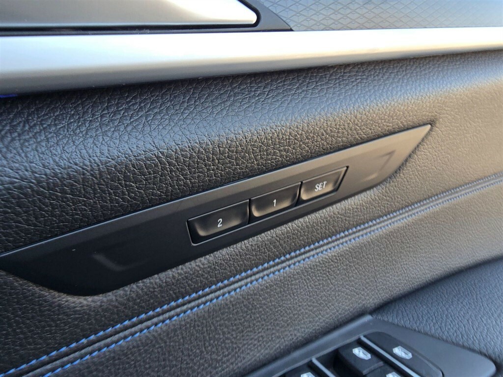 BMW 5 Series 530D M Sport Blue #33
