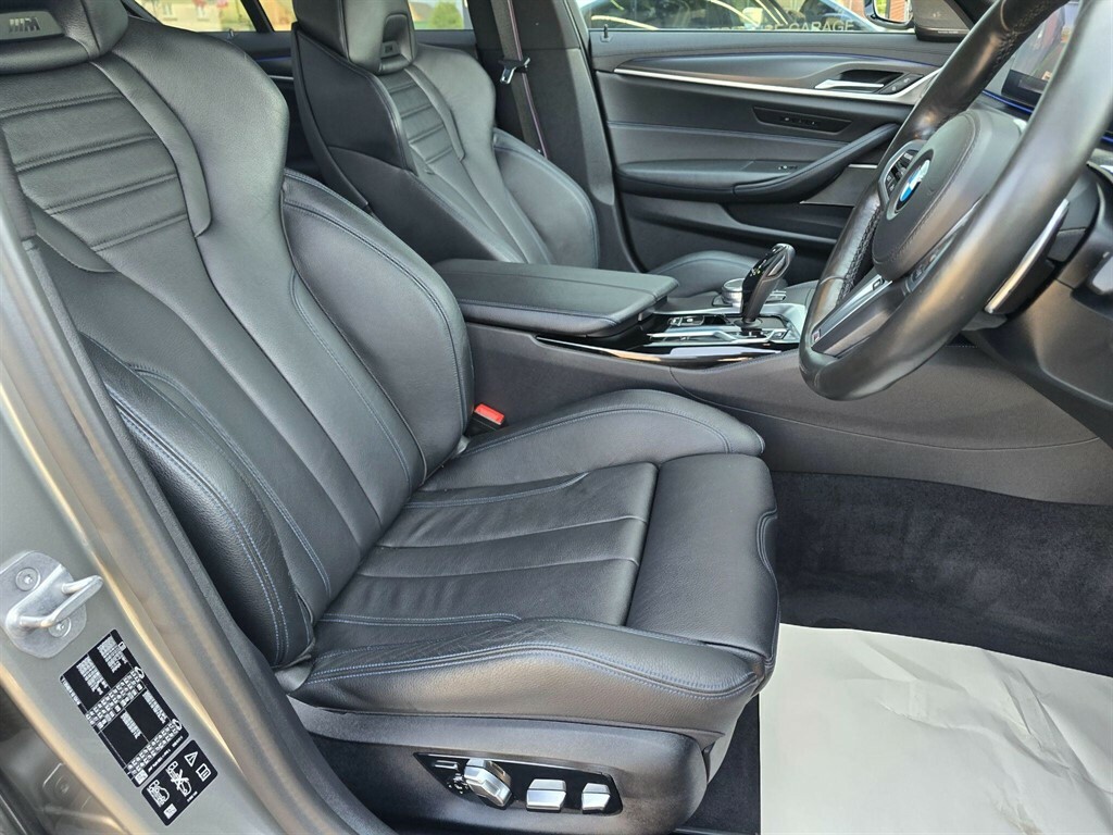 BMW 5 Series 530D M Sport Blue #7