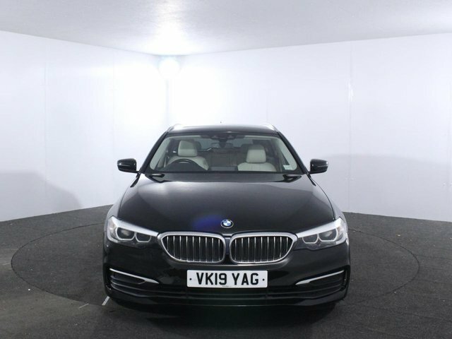 BMW 5 Series 2.0 520D Se Touring Euro 6 Ss VK19YAG Black #2