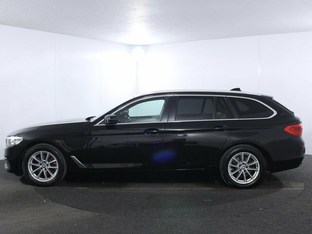 BMW 5 Series 2.0 520D Se Touring Euro 6 Ss VK19YAG Black #4