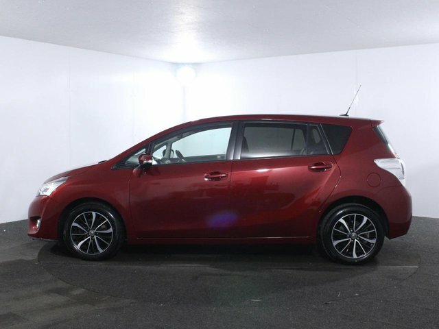 Toyota Verso 1.6 D-4d Design Mpv Euro 6 Ss Red #4
