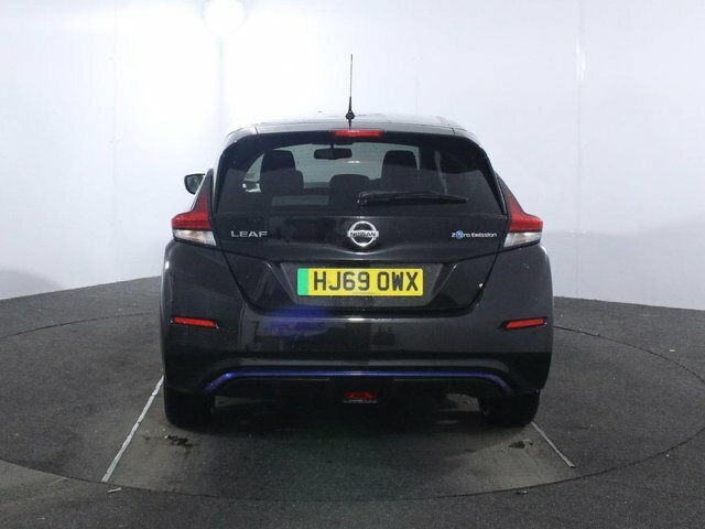 Nissan Leaf 40Kwh Tekna Hatchback 150 Ps HJ69OWX Black #6