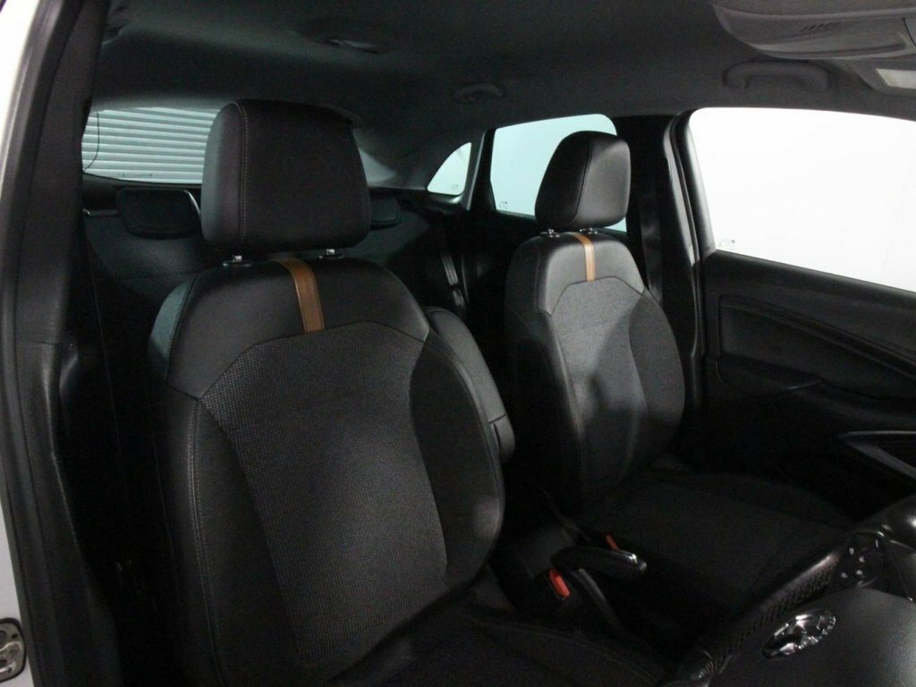 Vauxhall Crossland Sri Nav White #30
