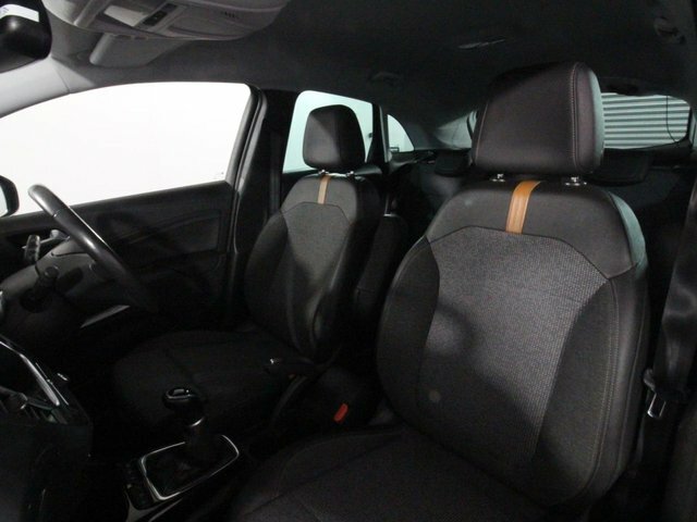 Vauxhall Crossland Sri Nav White #12