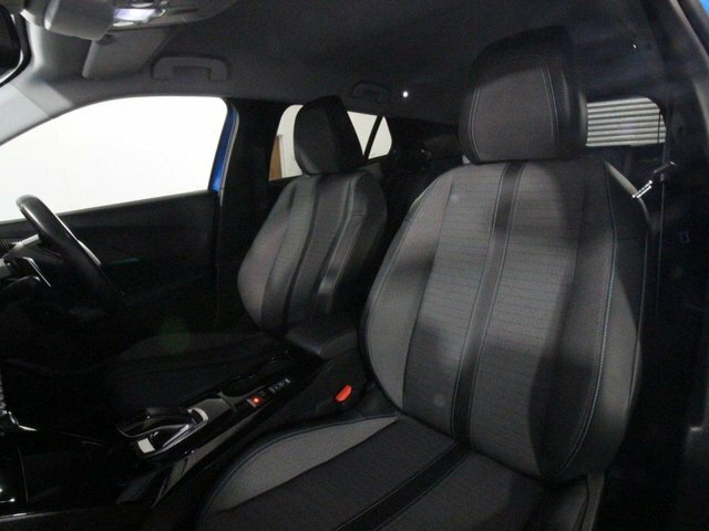 Peugeot 2008 Gt Premium White #12