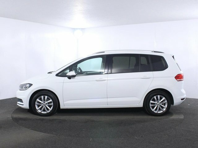 Volkswagen Touran 1.6 Tdi Se Family Mpv Dsg Euro 6 Ss White #3