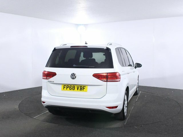 Volkswagen Touran 1.6 Tdi Se Family Mpv Dsg Euro 6 Ss White #6