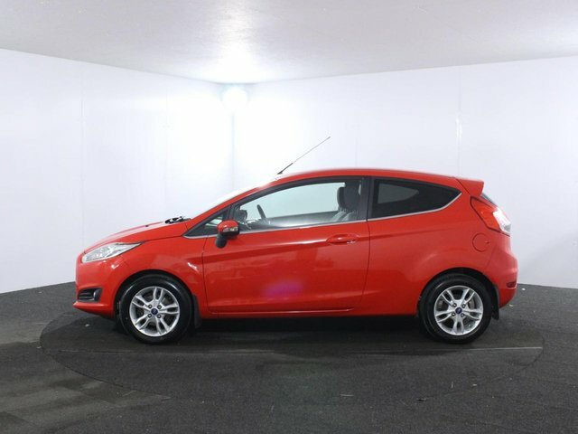 Ford Fiesta 1.0T Ecoboost Zetec Hatchback Eu Red #4