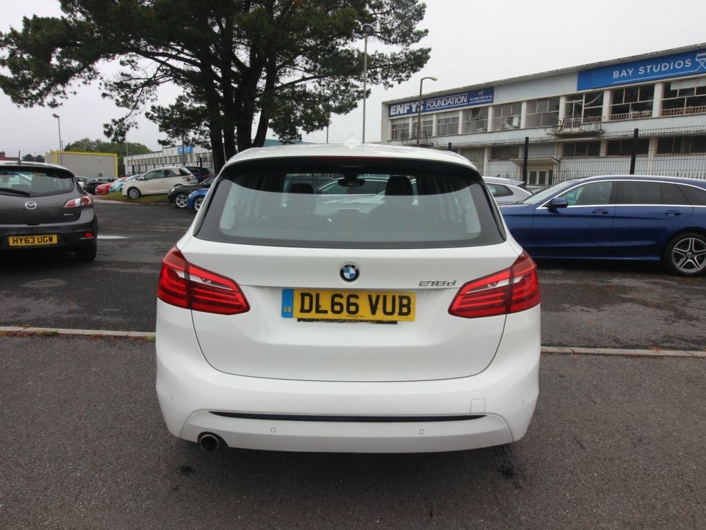 BMW 2 Series Active Tourer 220D Sport Active Tourer 190 Bhp Sat Nav White #25