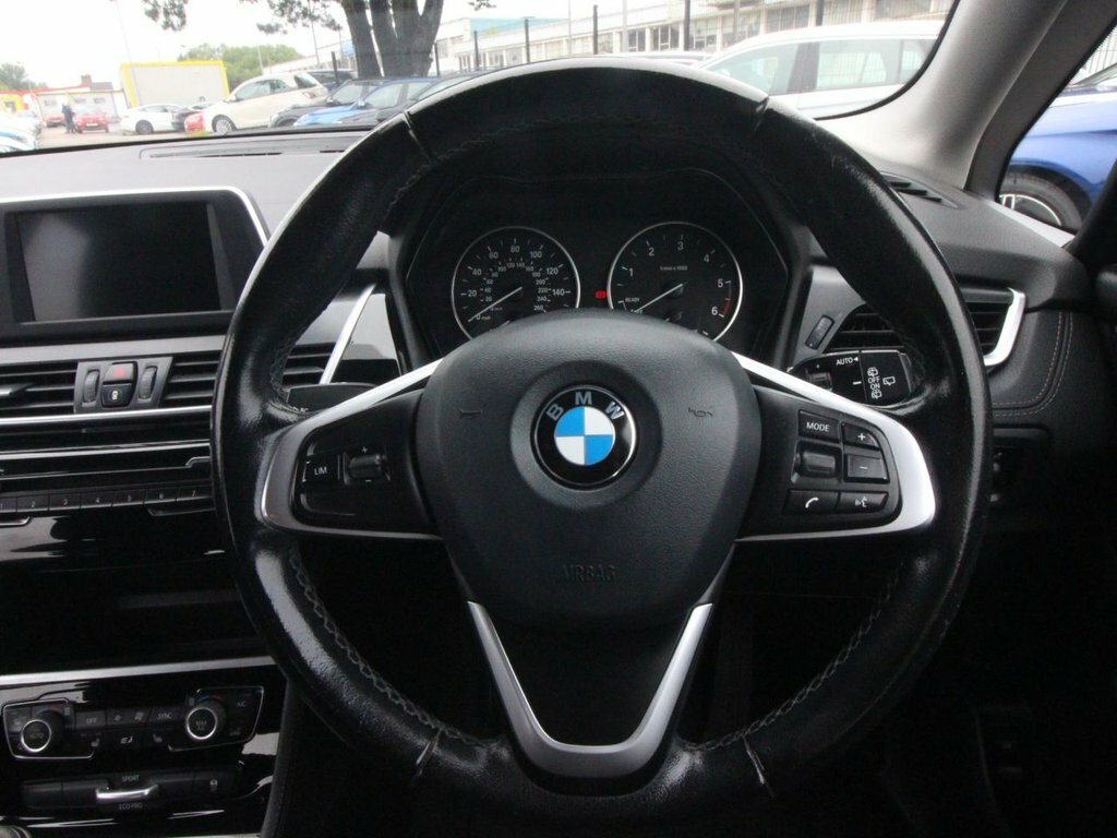 BMW 2 Series Active Tourer 220D Sport Active Tourer 190 Bhp Sat Nav White #33