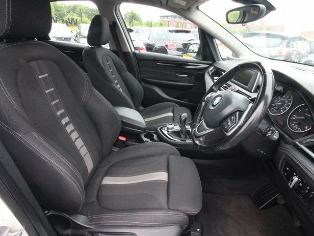 BMW 2 Series Active Tourer 220D Sport Active Tourer 190 Bhp Sat Nav White #9