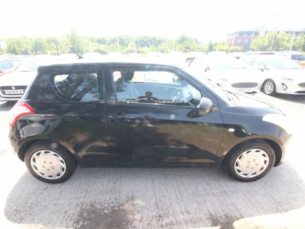 Suzuki Swift Hatchback Sport 2012 White #23