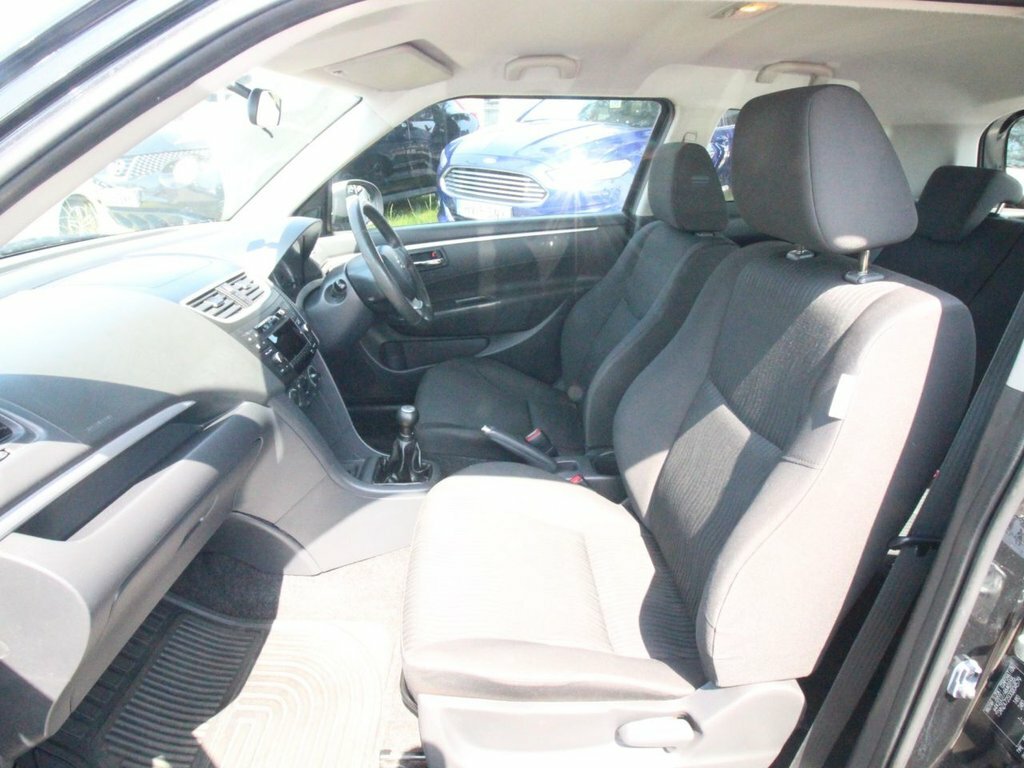 Suzuki Swift Hatchback Sport 2012 White #26