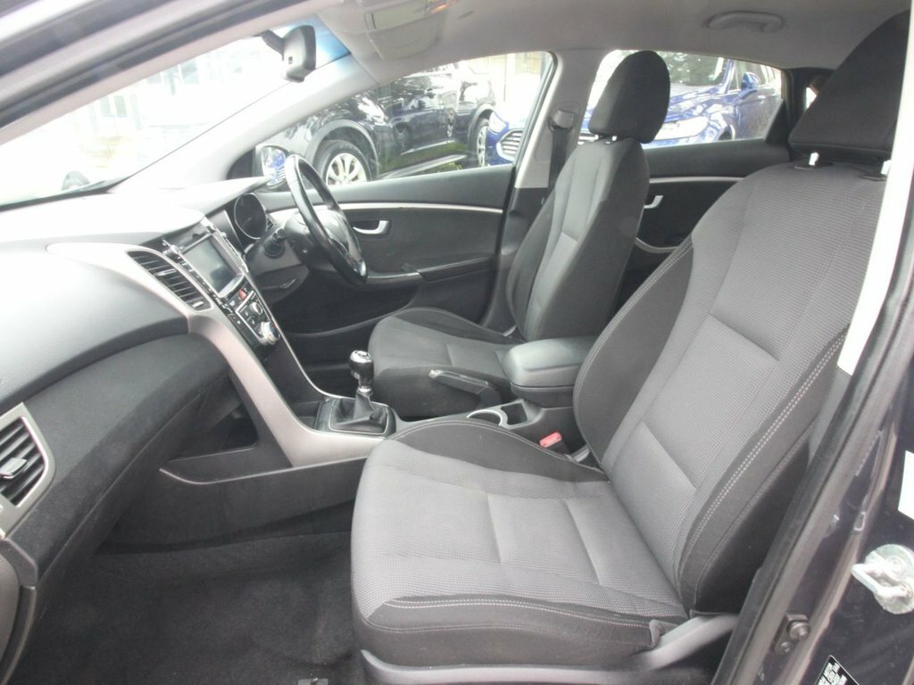 Hyundai I30 1.6 Crdi Blue Drive Se Nav Hatchback Dc Grey #31