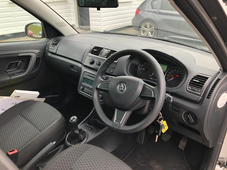 Skoda Roomster Black Edition Black #11