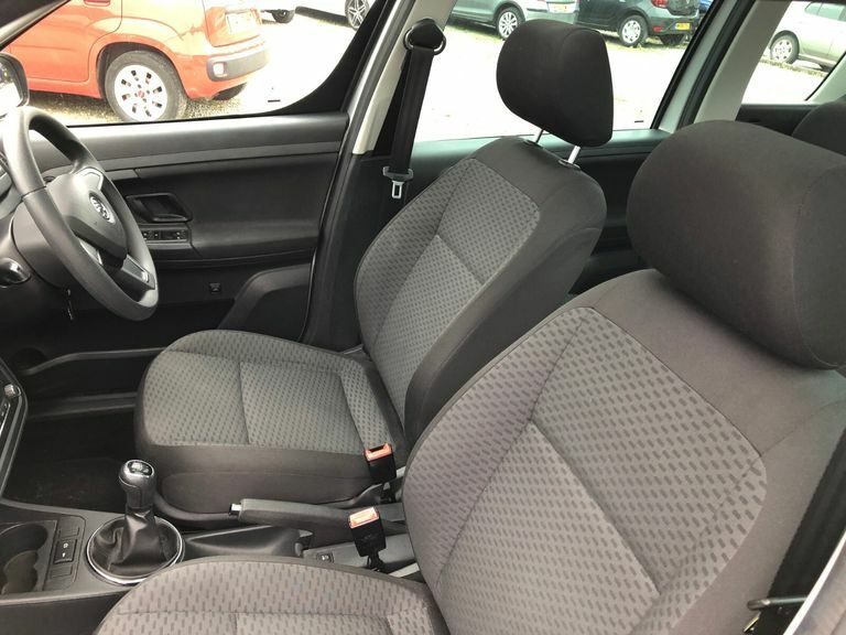 Skoda Roomster Black Edition Black #13