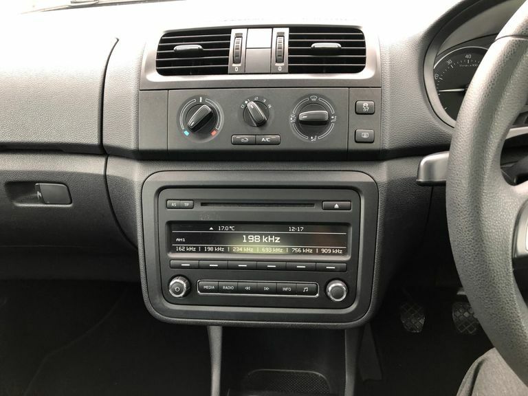 Skoda Roomster Black Edition Black #10