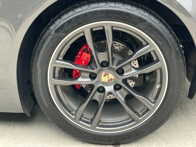 Porsche Boxster 2.0 2dr #14