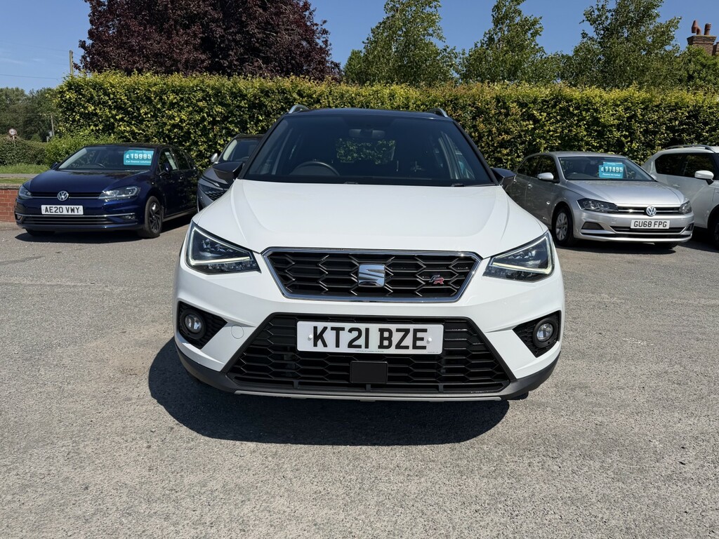 Seat Arona Suv 1.0 Tsi Fr 2021 KT21BZE White #2