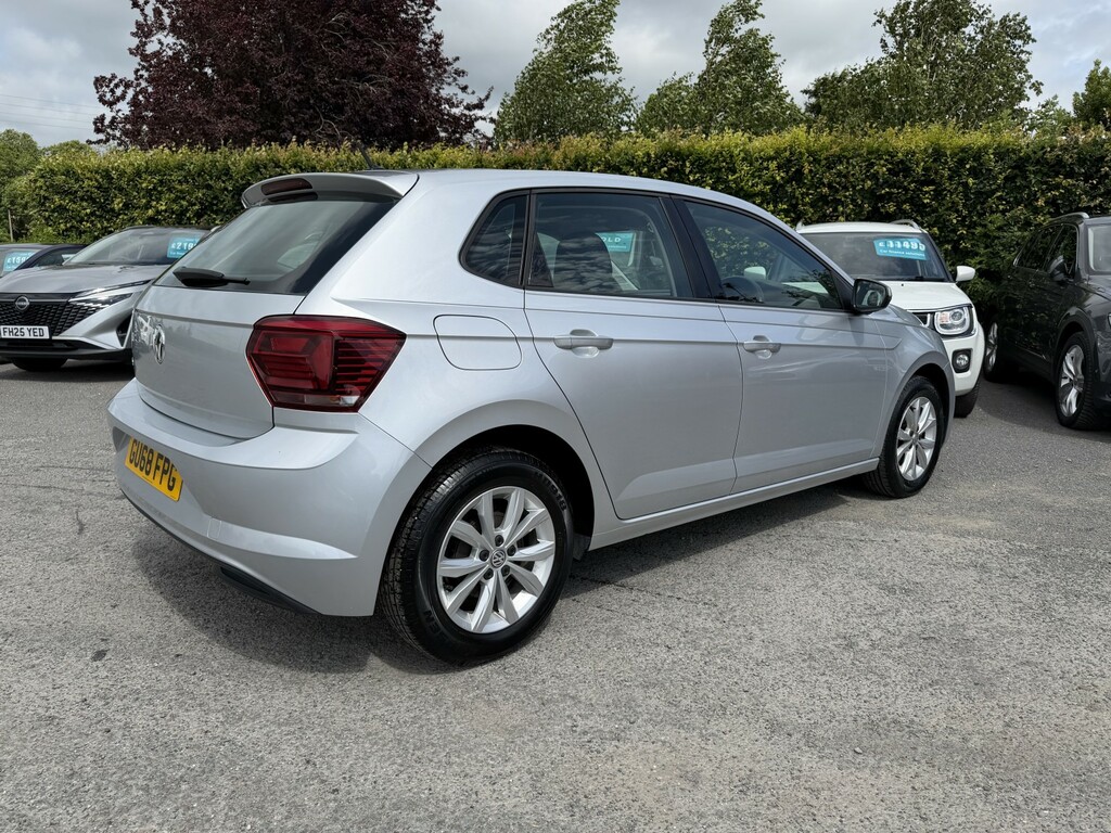 Volkswagen Polo Hatchback 1.0 Tsi Se 2018 GU68FPG Silver #6