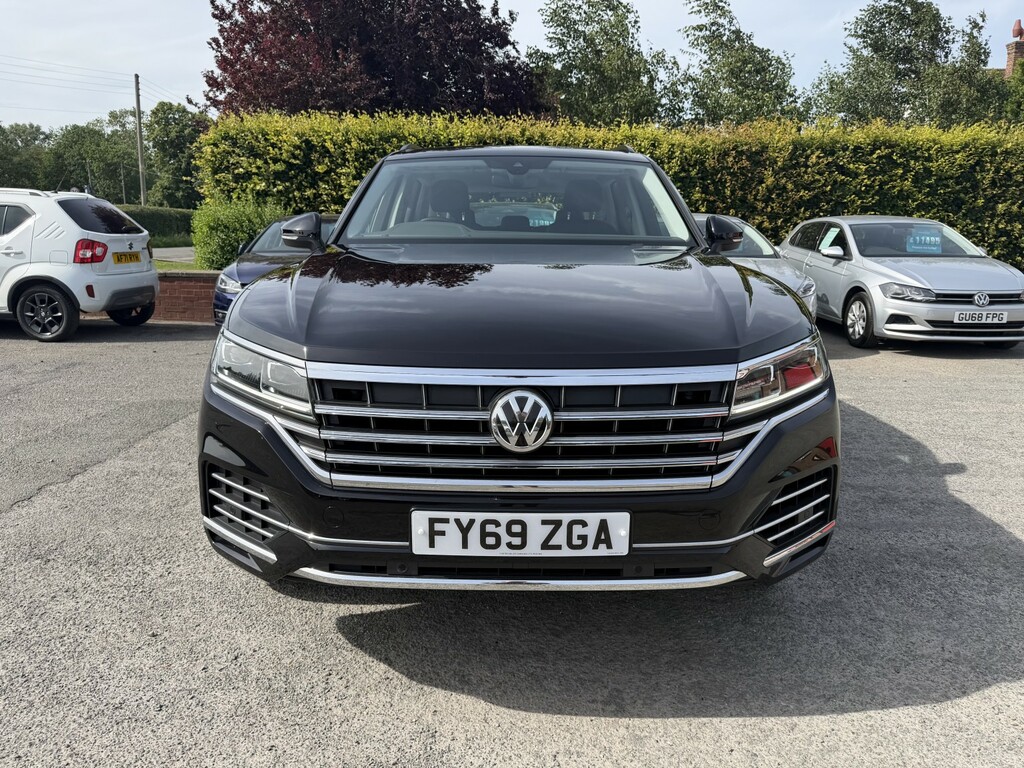 Volkswagen Touareg 3.0 Tdi V6 Sel Black #2