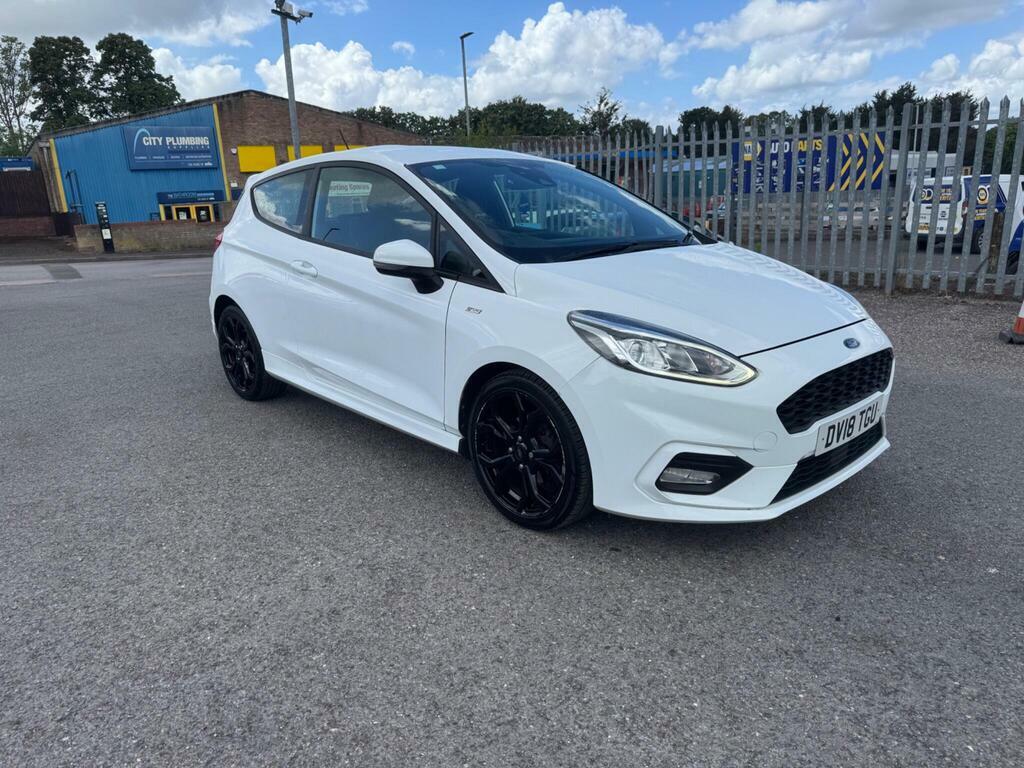 Ford Fiesta 1.0T Ecoboost St-line Euro 6 S S White