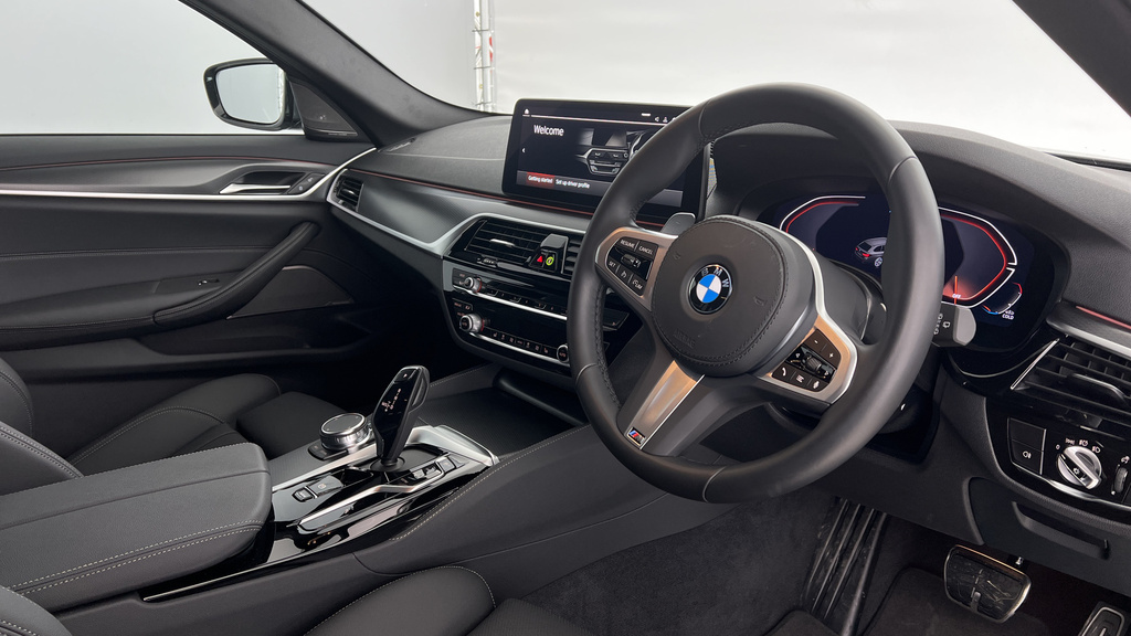BMW 5 Series 520D M Sport Touring Grey #6