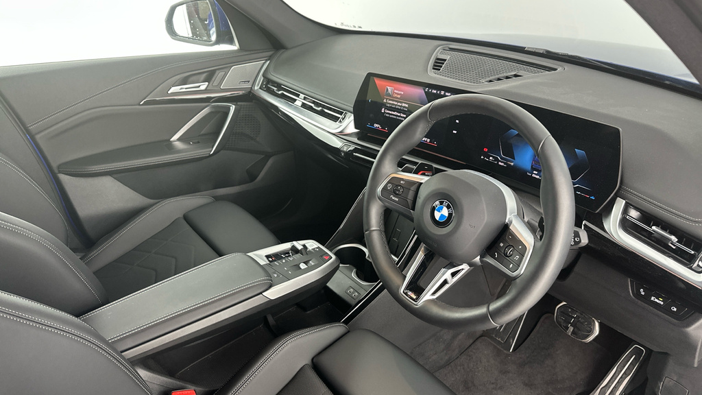 BMW X1 X1 Sdrive20i M Sport VE75JWJ Blue #6