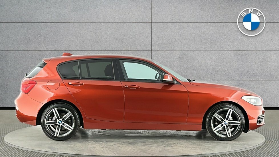 BMW 1 Series 118I Sport 5-Door Orange #3