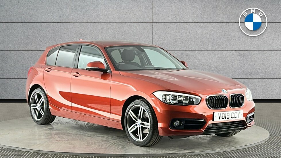 BMW 1 Series 118I Sport 5-Door Orange