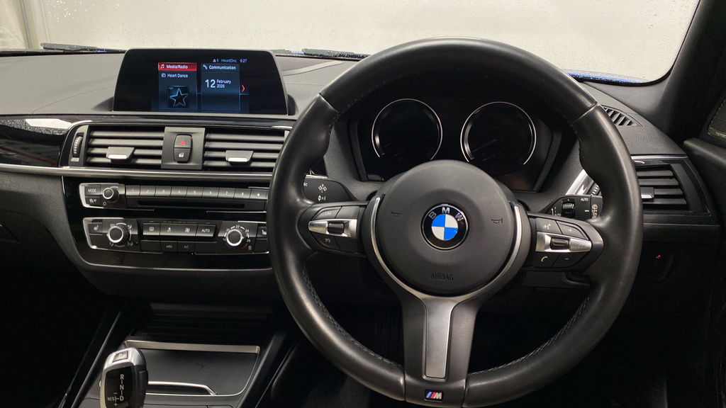 BMW 1 Series 118D M Sport Shadow Edition 5-Door Blue #5
