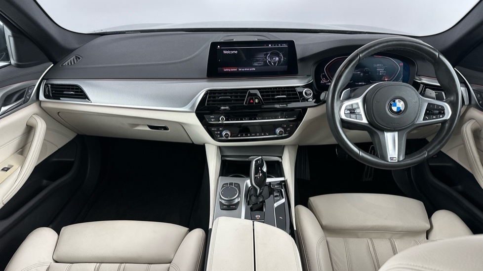 BMW 5 Series 520D M Sport Saloon Black #4