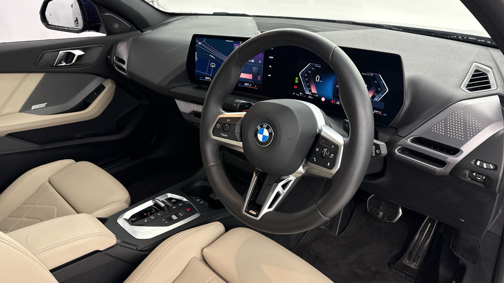 BMW 1 Series 123 Xdrive M Sport YA25ORV Blue #6