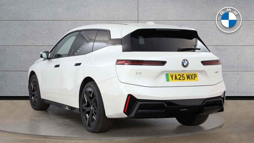 BMW iX Ix Xdrive60 M Sport YA25MXP White #2