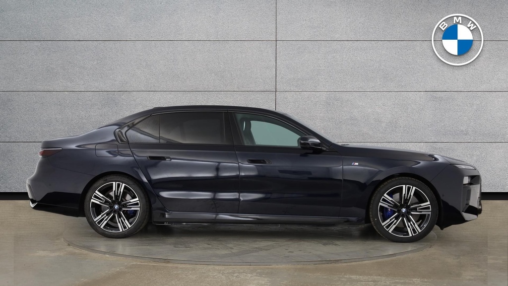 BMW 7 Series 750E Xdrive M Sport YH25XEF Black #3
