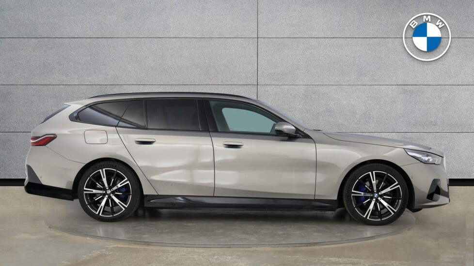 BMW 5 Series 530E M Sport Touring YC75XDT Grey #3