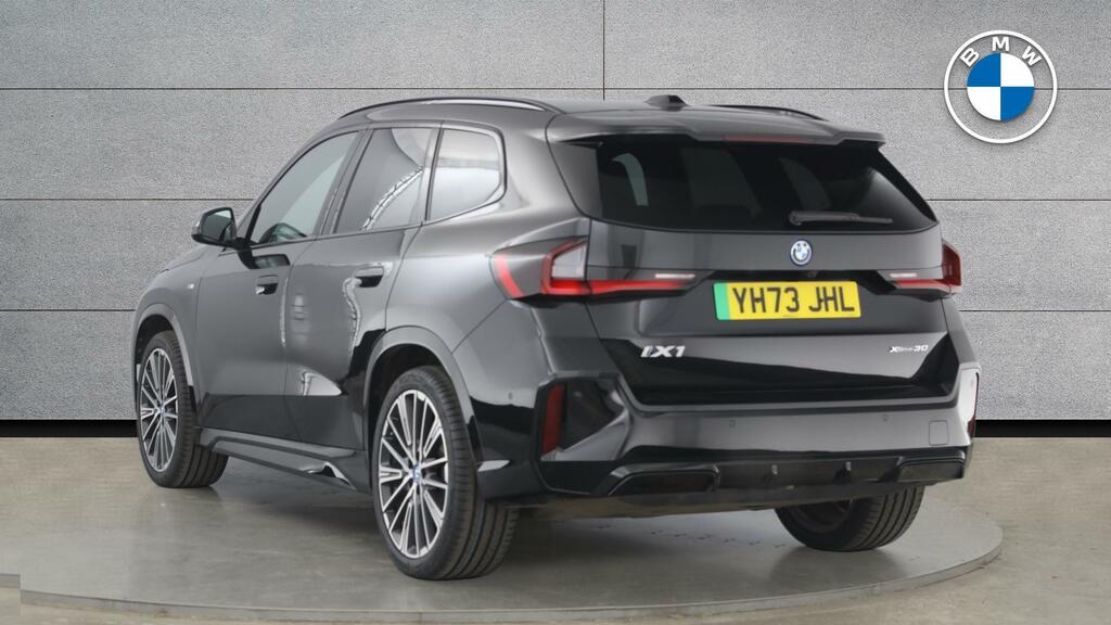 BMW iX1 Ix1 Xdrive30 M Sport Black #2