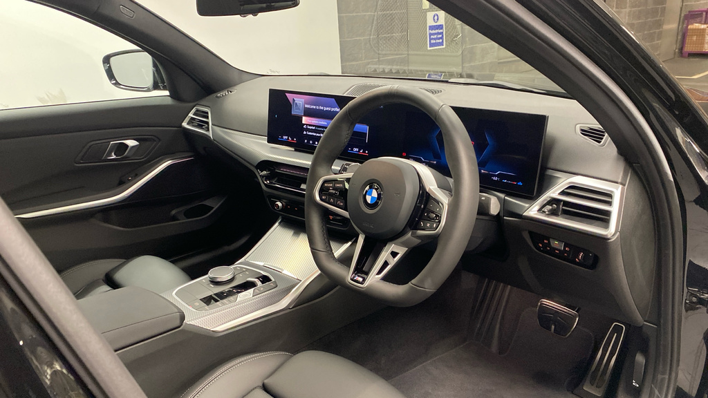 BMW 3 Series 320I M Sport Saloon VO75ZPE Black #6
