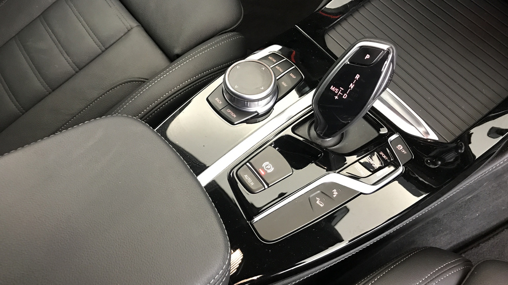 BMW X4 M40d Black #10