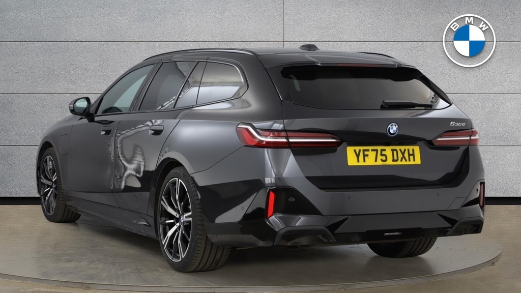 BMW 5 Series 530E M Sport Touring YF75DXH  #2