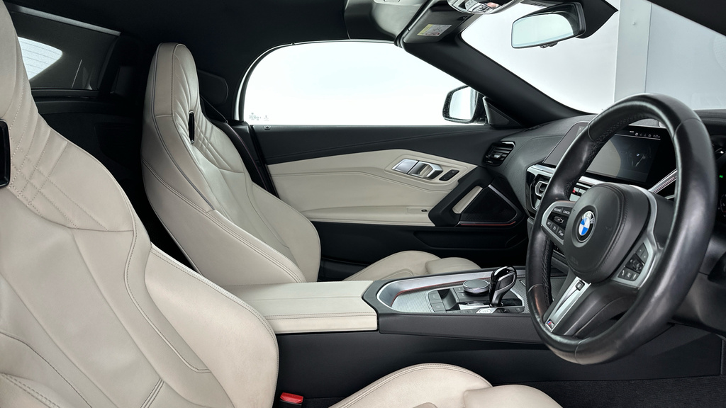 BMW Z4 Sdrive 20I M Sport Plus Pack White #11