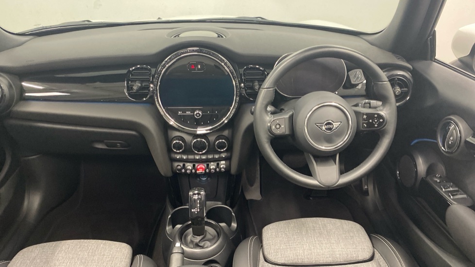 Mini Convertible Convertible Cooper Classic White #4