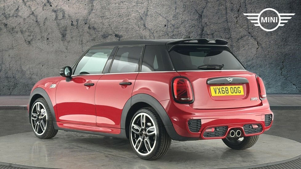 Mini Hatch 5-Door Hatch Cooper S Sport VX68OOG Red #2