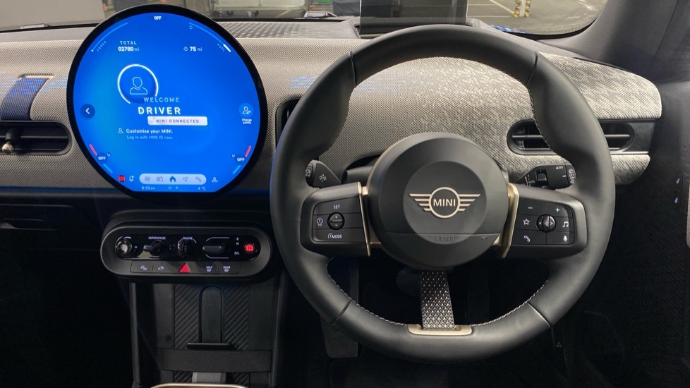 Mini Hatch Cooper C YB25KNL Blue #2