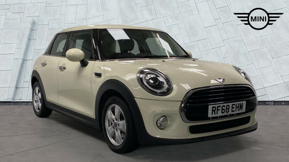 Mini Hatch 5-Door Hatch Cooper RF68EHM White