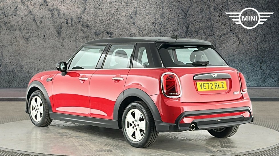 Mini Hatch 5-Door Hatch Cooper Classic VE72RLZ Red #2