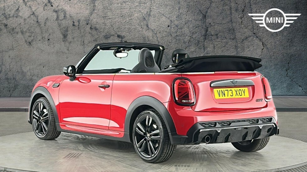 Mini Convertible Convertible Cooper Sport VN73XOY Red #2