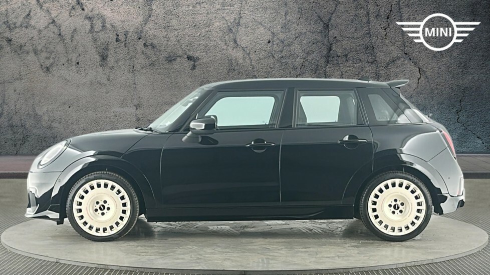 Mini Hatch Cooper C YH74ORO Black #3